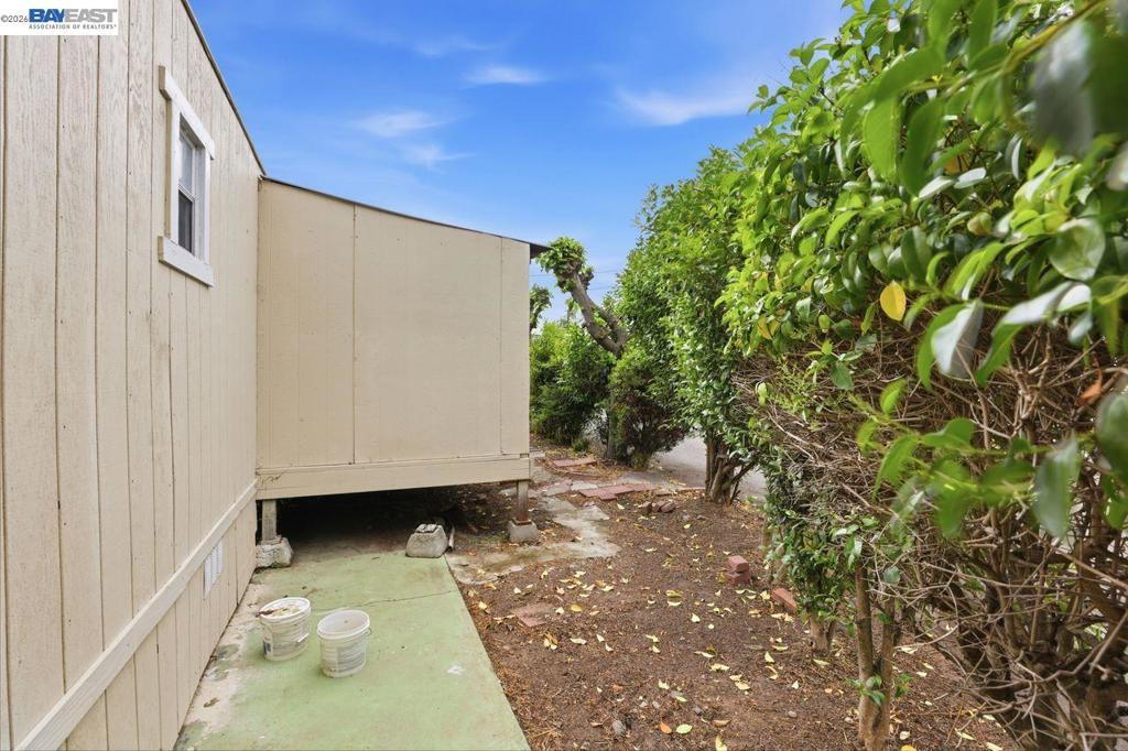 828 Olivina Ave Property Photo 28