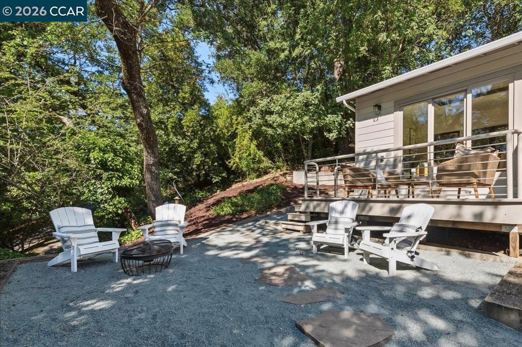 3 Mountain View Pl Property Photo 3