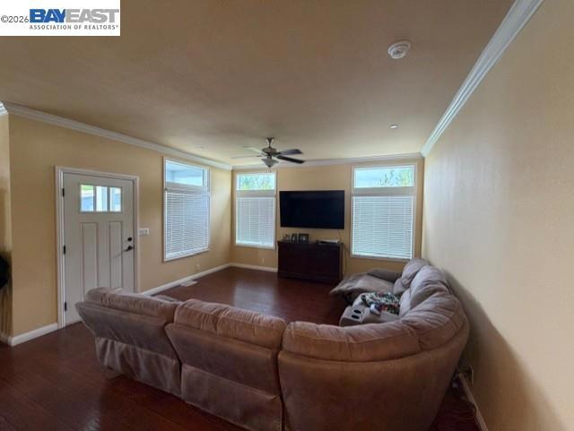 426 Honolulu Circle Property Photo 9