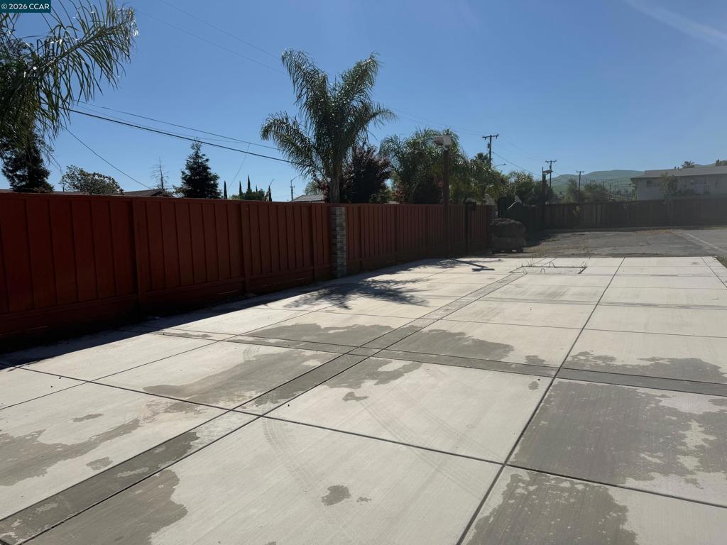 201 Solano Ave Property Photo 13