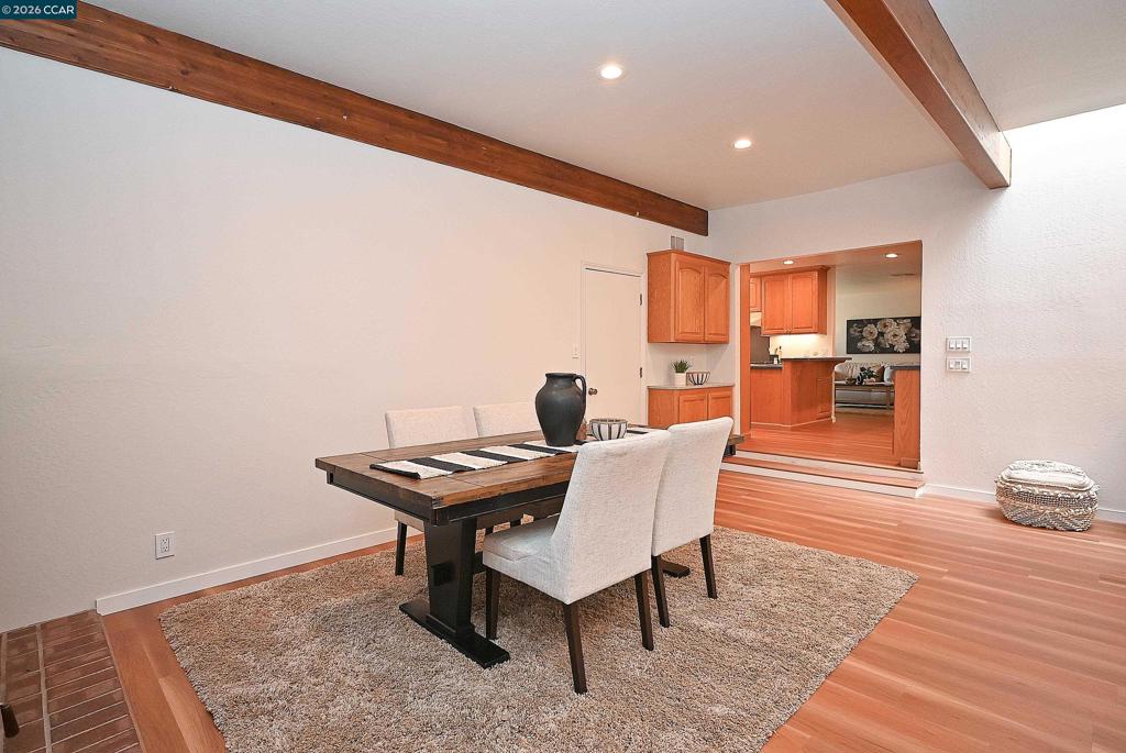 263 Croyden Dr Property Photo 27