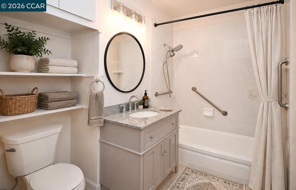 263 Croyden Dr Property Photo 37
