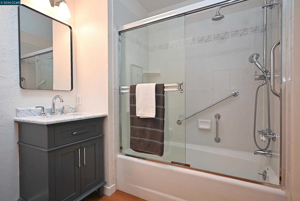 263 Croyden Dr Property Photo 44