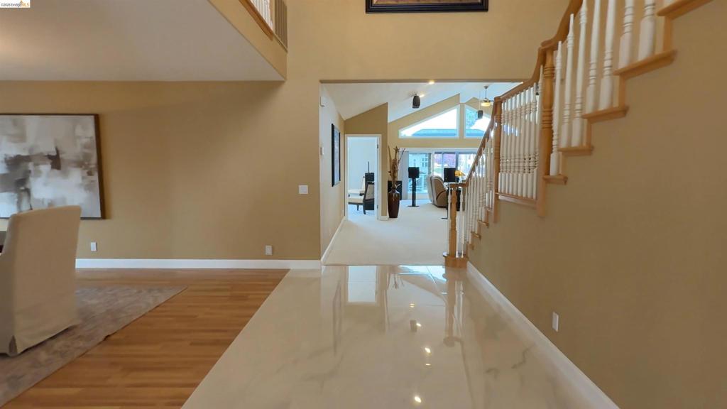 91 Shell Pl Property Photo 10
