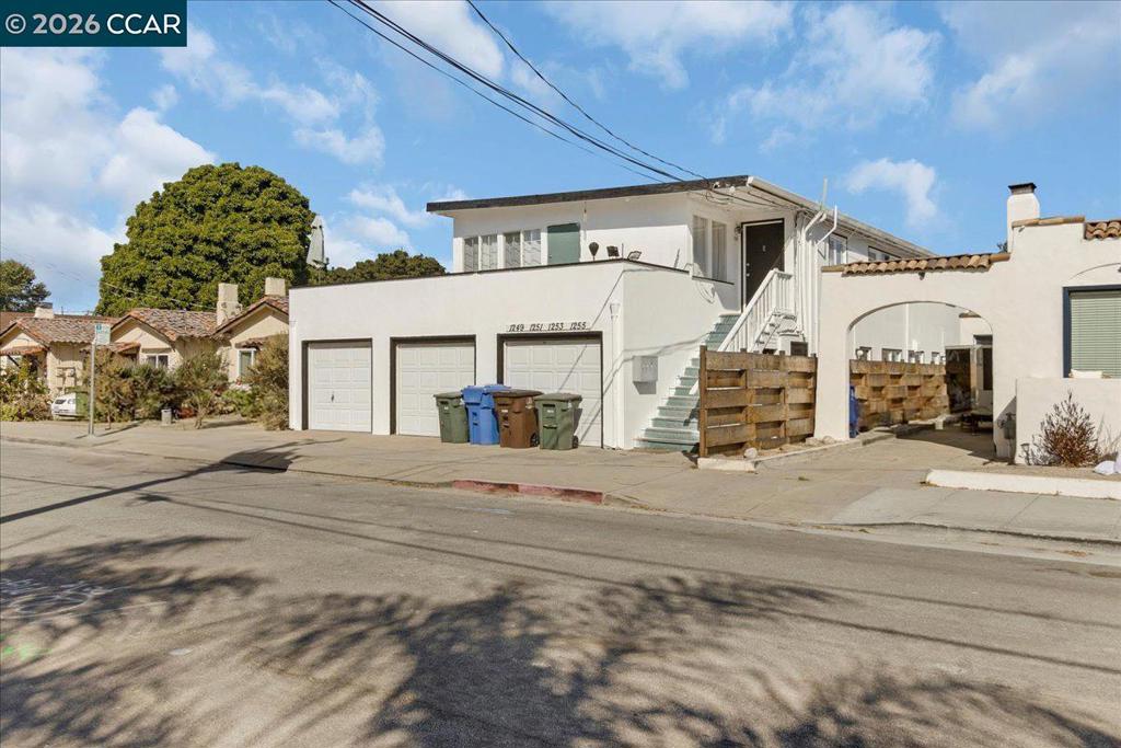 1230 Del Monte Ave Property Photo 11