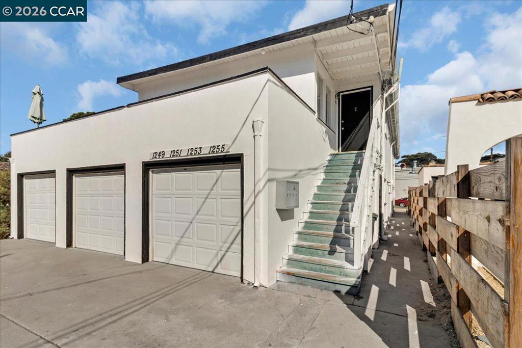 1230 Del Monte Ave Property Photo 12