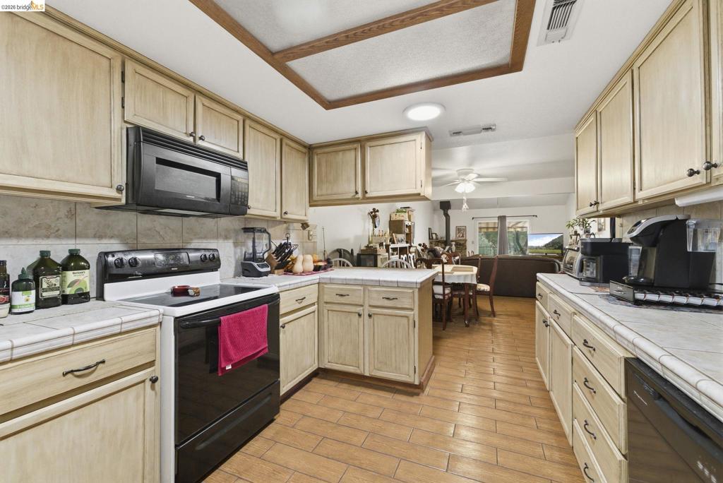23685 Marble Quarry Rd 8 Property Photo 7