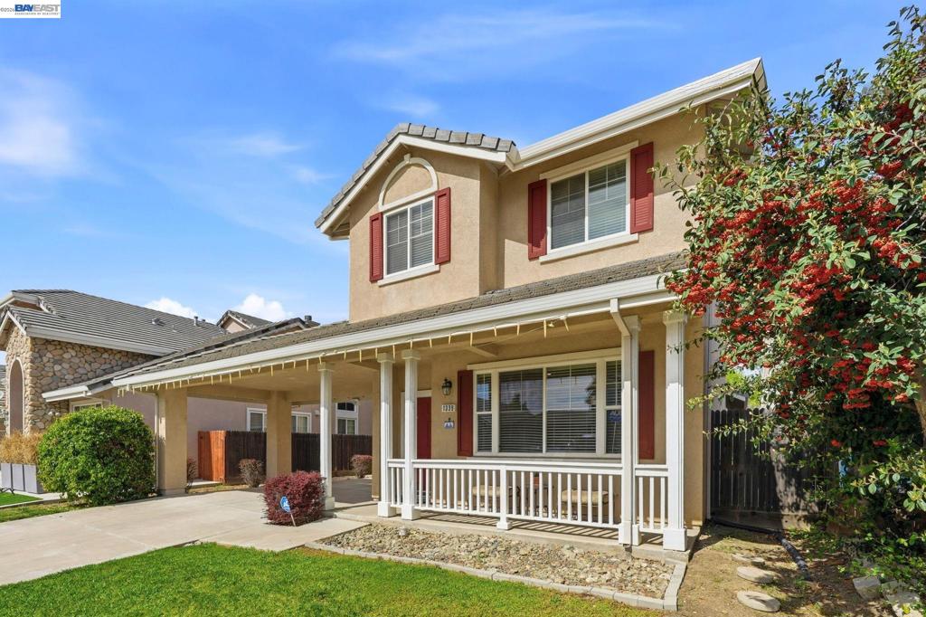 1339 Cherry Blossom Property Photo 3