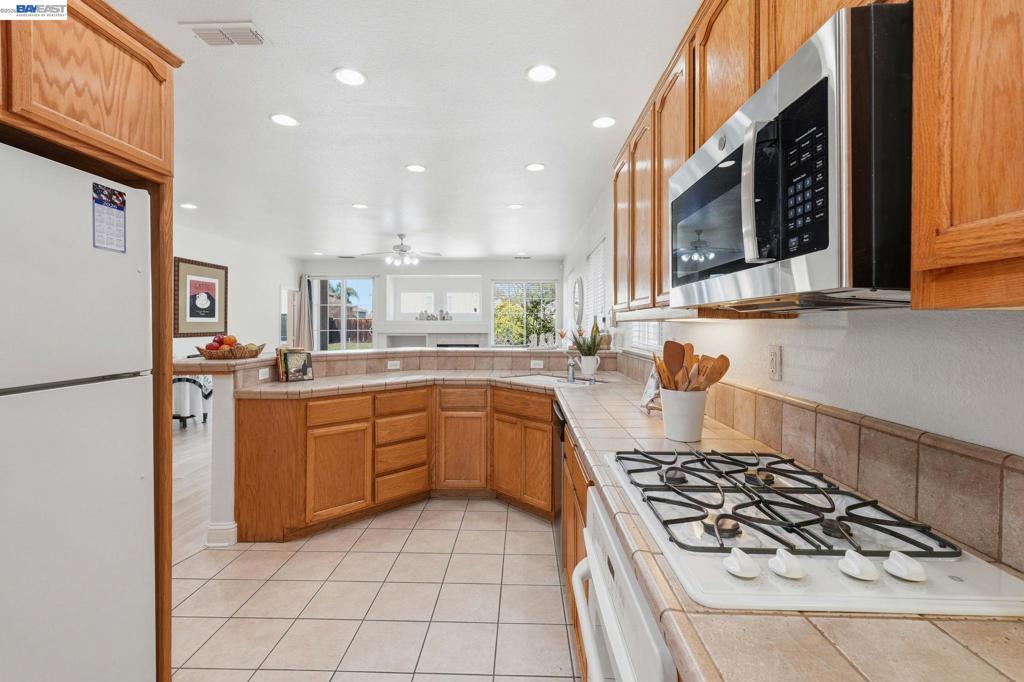 1339 Cherry Blossom Property Photo 14