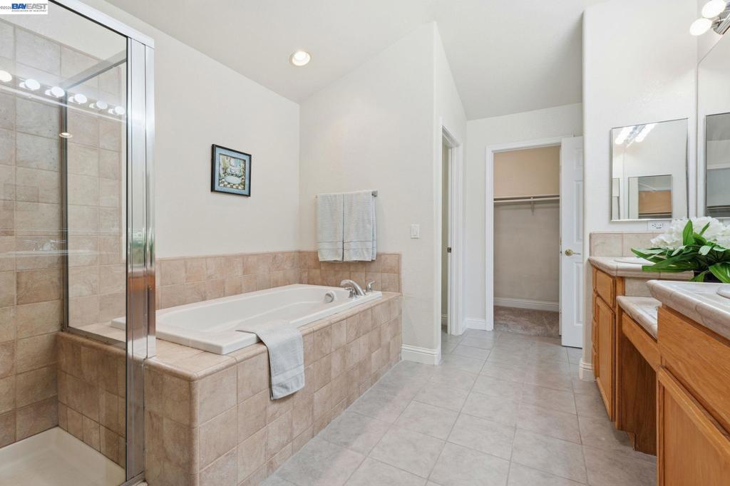1339 Cherry Blossom Property Photo 23