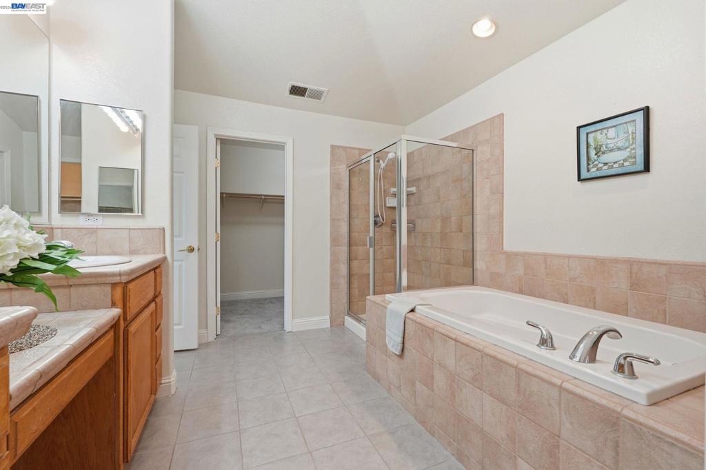 1339 Cherry Blossom Property Photo 24