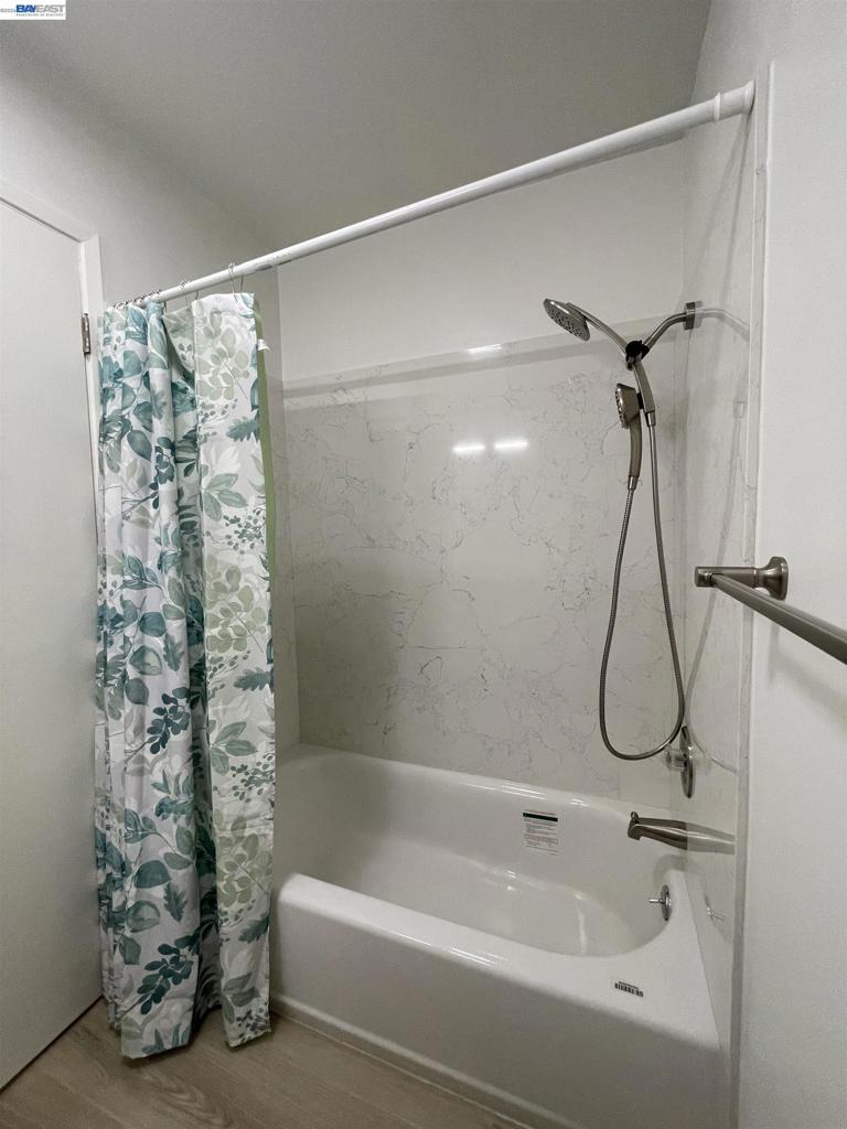 965 Shorepoint Ct #200 Property Photo 15