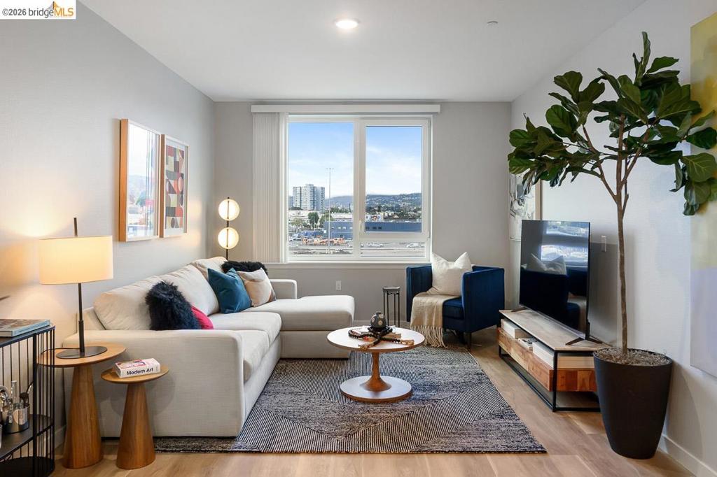 260 Brooklyn Basin Way 538 Property Photo 1