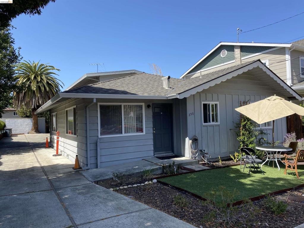 256 Pettis Ave Property Photo 1