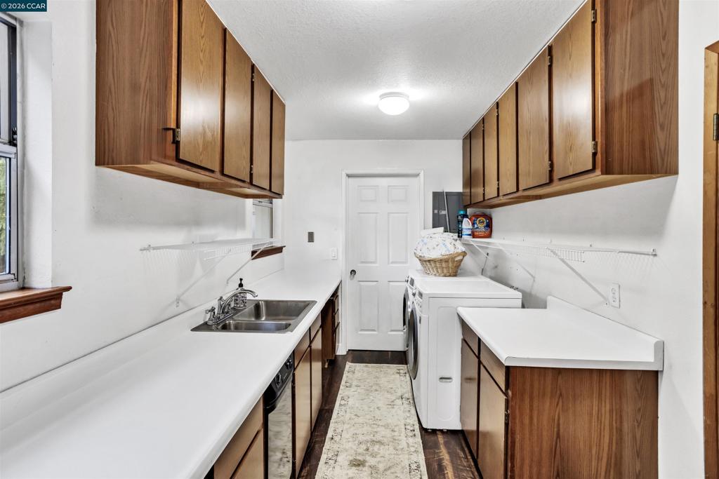 5260 A Sunset Dr Property Photo 12