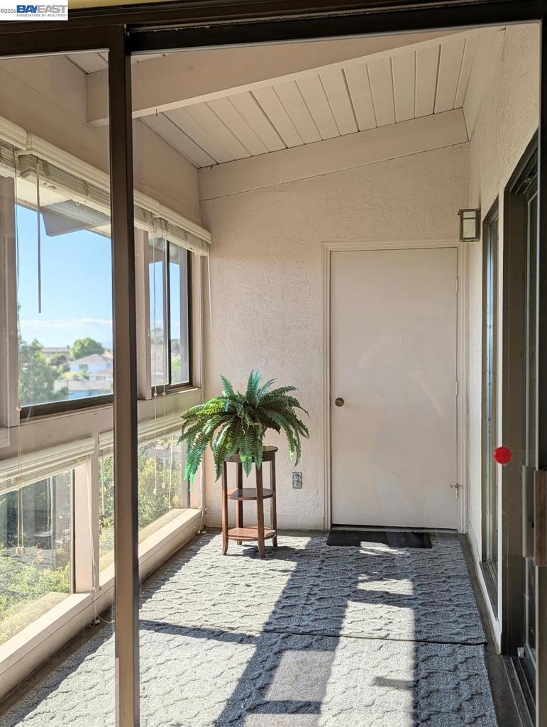 19100 Crest Ave 24 Property Photo 17