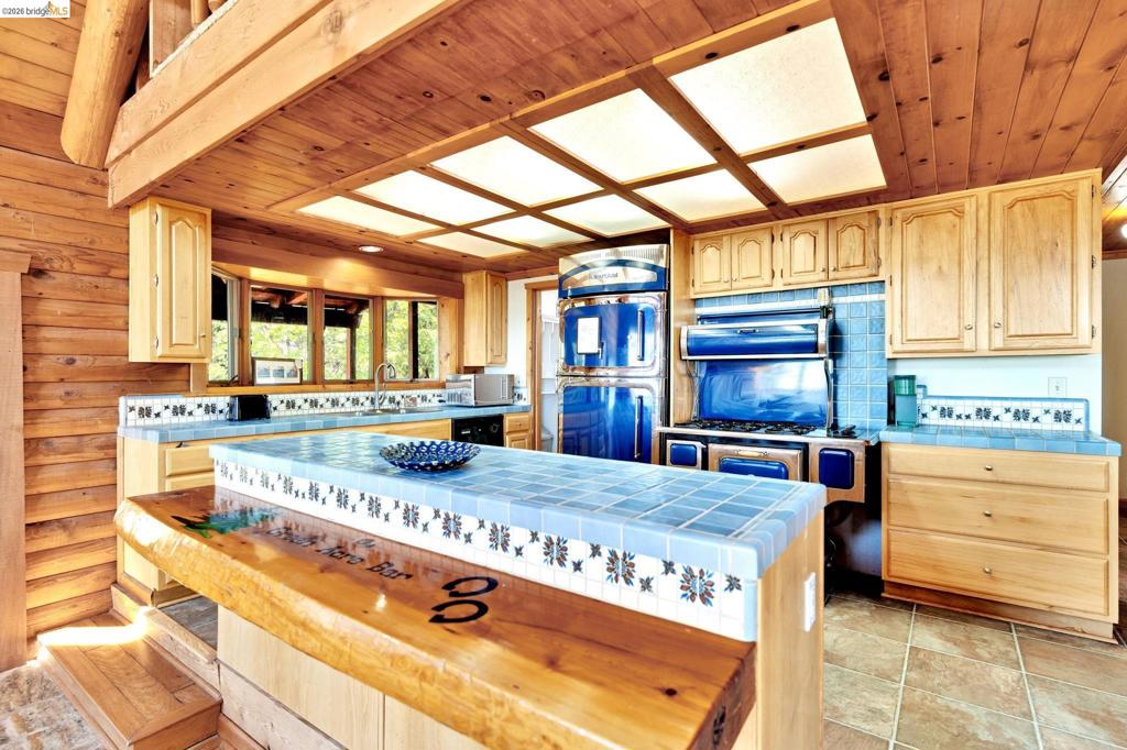 14799 Big Hill Rd Property Photo 19