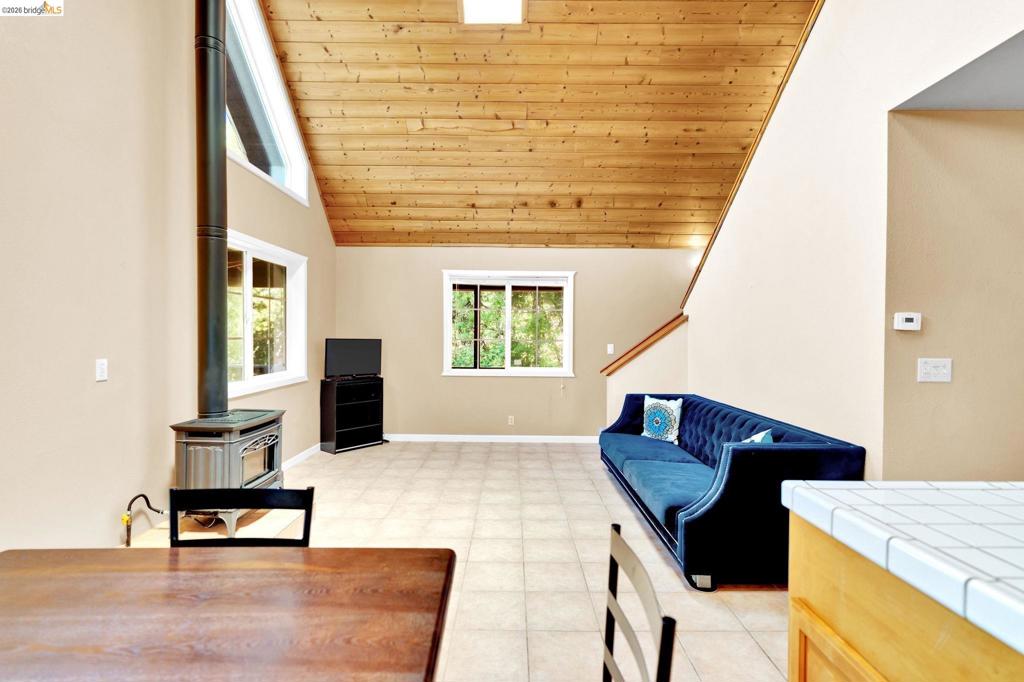 14799 Big Hill Rd Property Photo 52