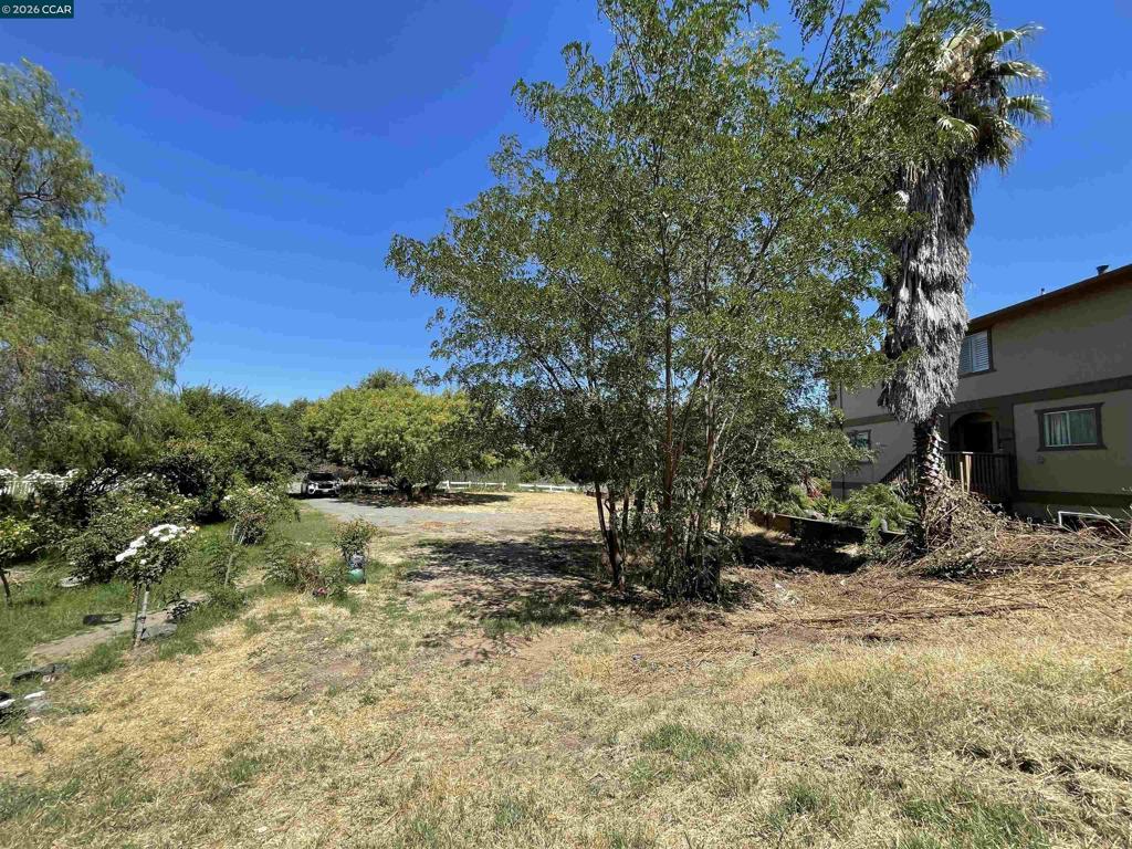 1766 Taylor Rd Property Photo 13