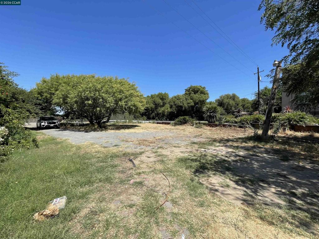 1766 Taylor Rd Property Photo 14