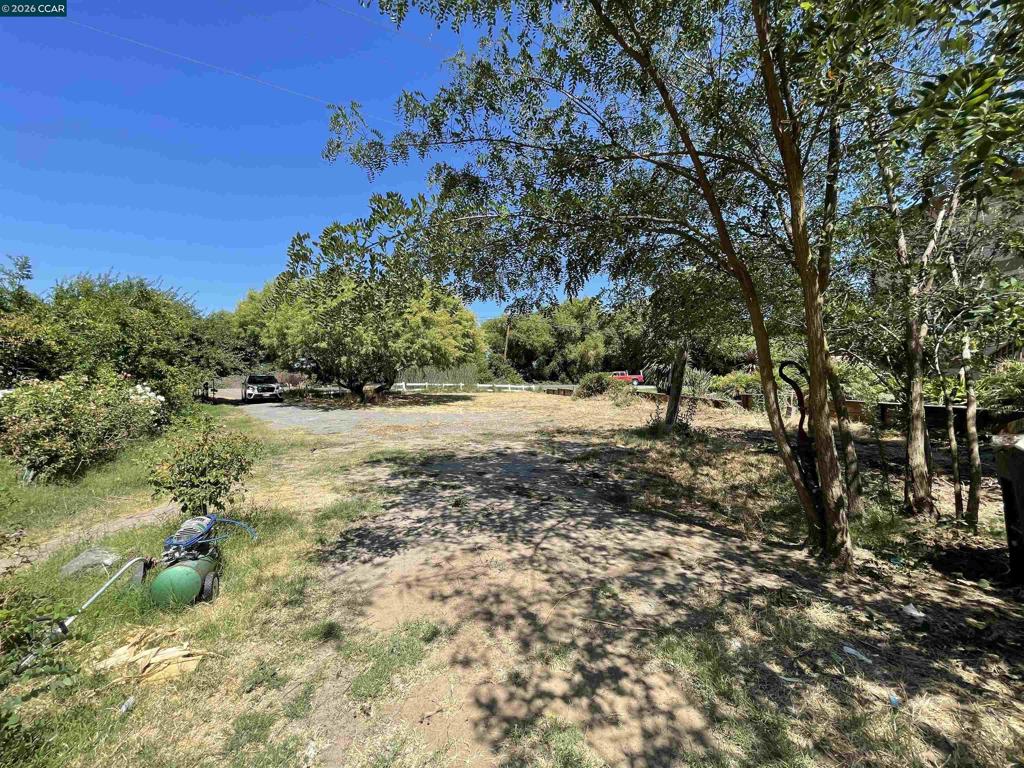 1766 Taylor Rd Property Photo 18