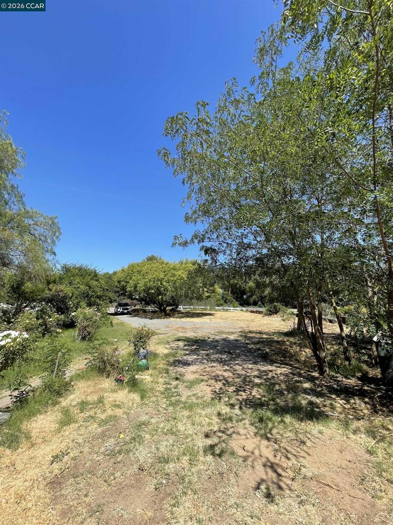 1766 Taylor Rd Property Photo 19