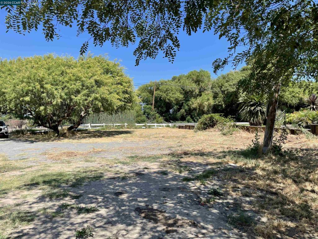 1766 Taylor Rd Property Photo 21