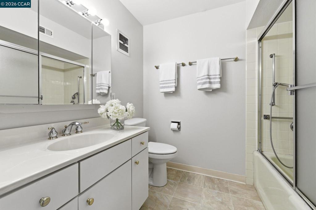 2333 Pine Knoll Dr 14 Property Photo 20