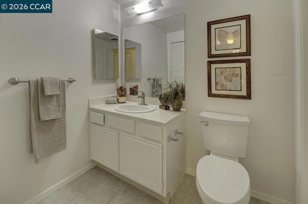 1840 Tice Creek Dr 2110 Property Photo 4