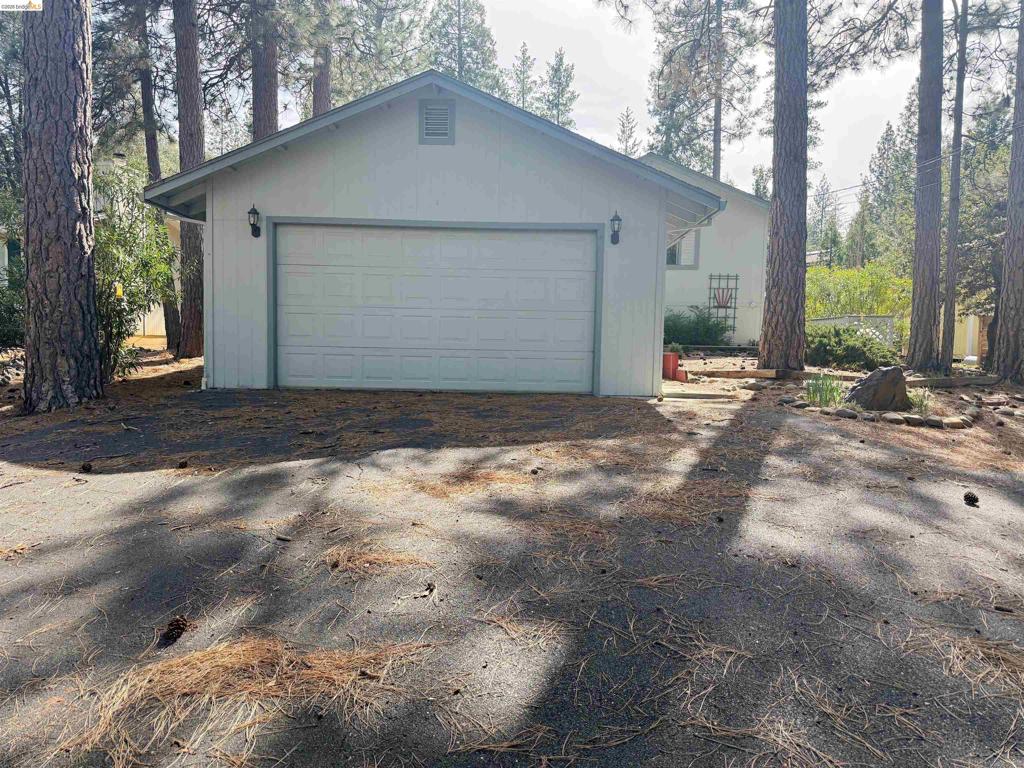 19955 Pine Mountain Dr Property Photo 1