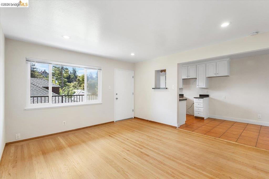 31 Croxton Ave Property Photo 8