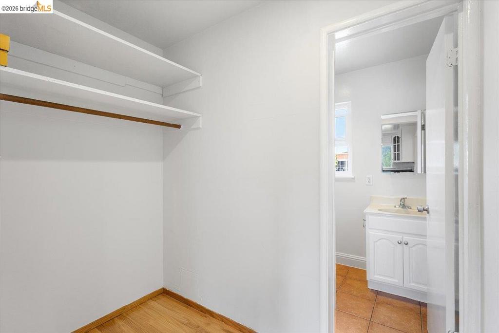 31 Croxton Ave Property Photo 11