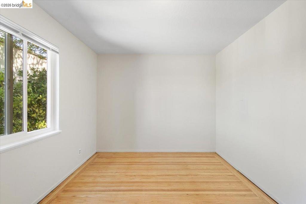31 Croxton Ave Property Photo 13