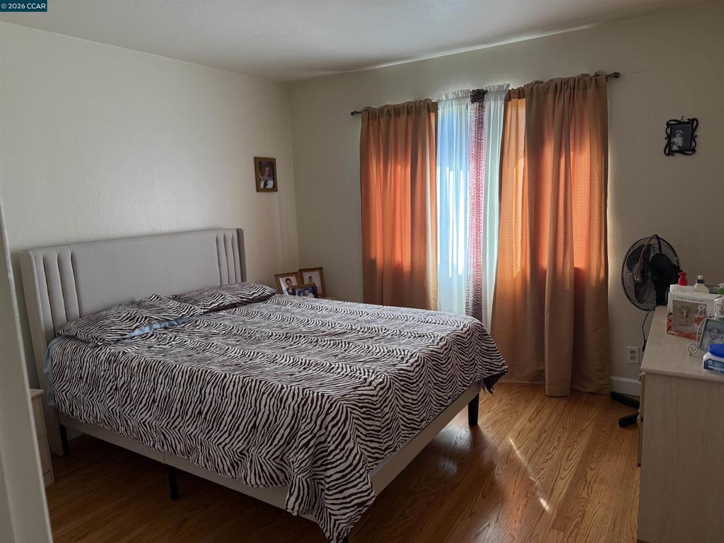 2860 Sargent Ave Property Photo 7