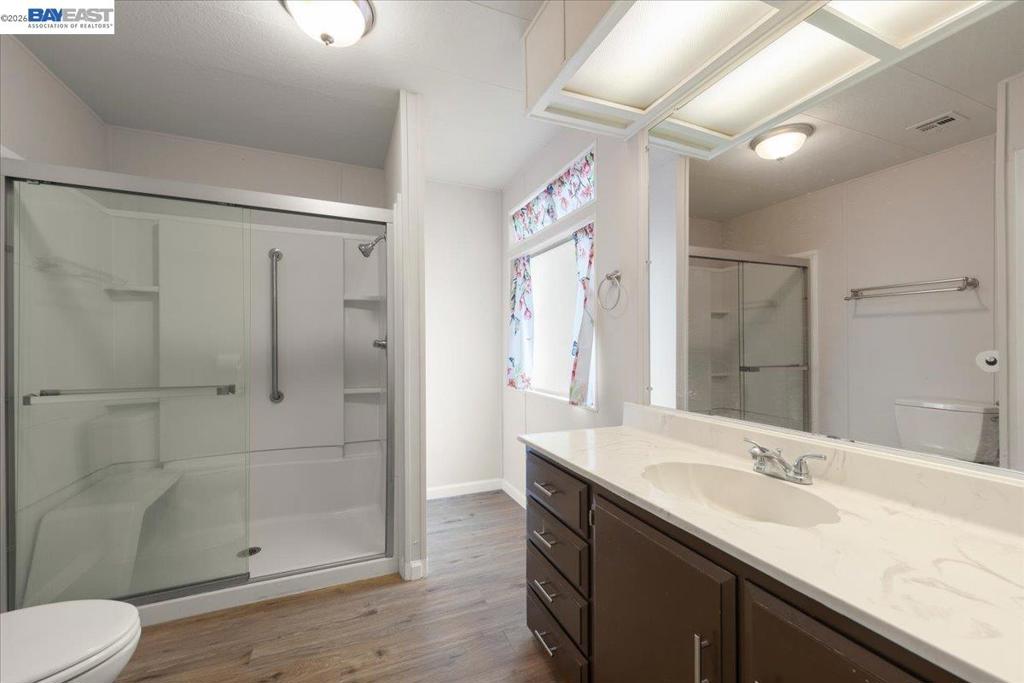 3263 Vineyard Ave. Property Photo 21