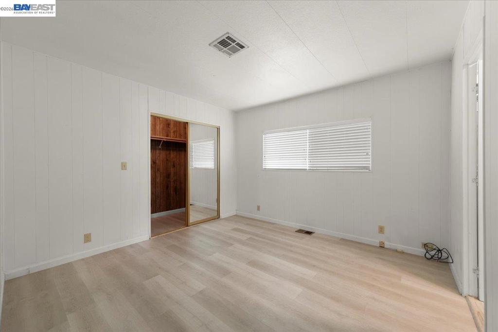 3263 Vineyard Ave. Property Photo 26