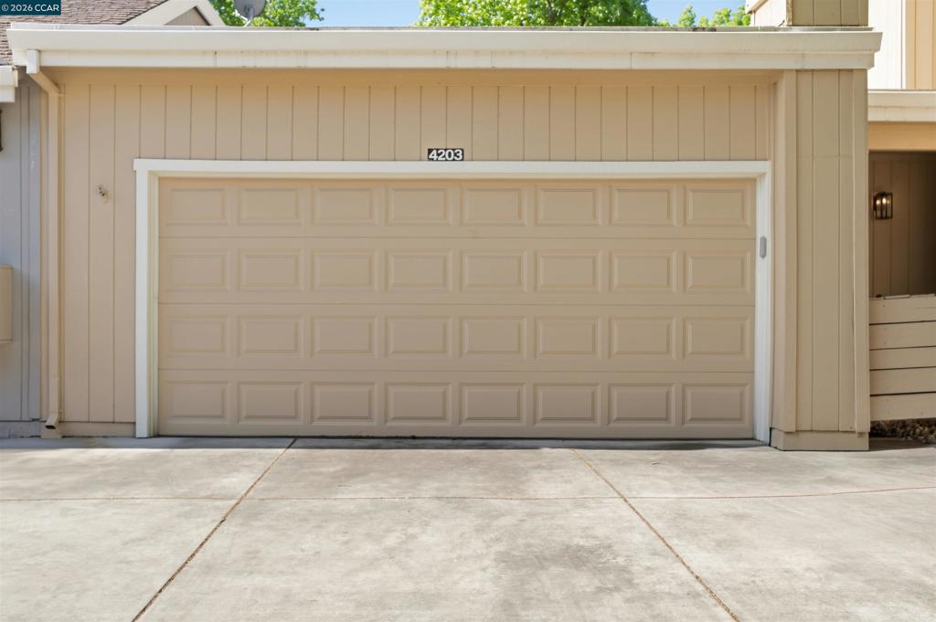 4203 Dubhe Ct Property Photo 5