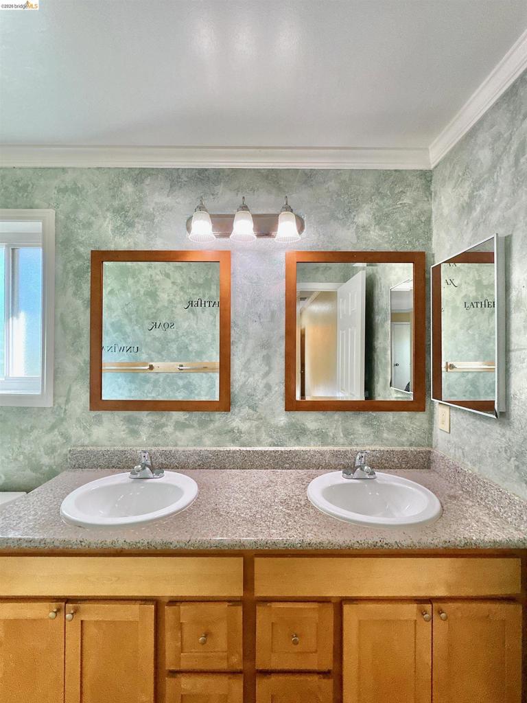 1520 Schenone Ct 2 Property Photo 8