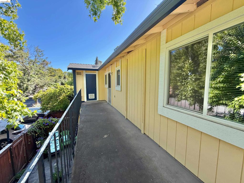 1520 Schenone Ct 2 Property Photo 17