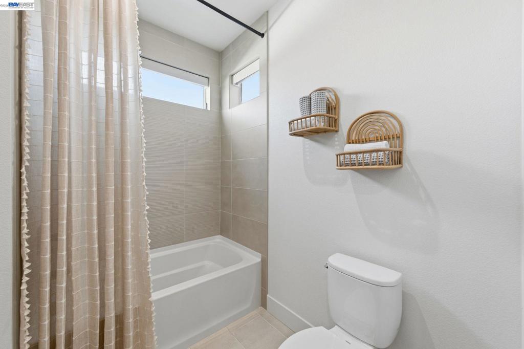 3952 Viggo Way Property Photo 32