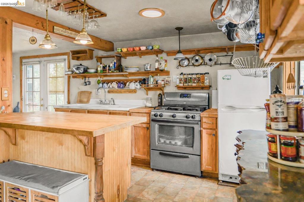 4600 Rocky Bar Rd Property Photo 1