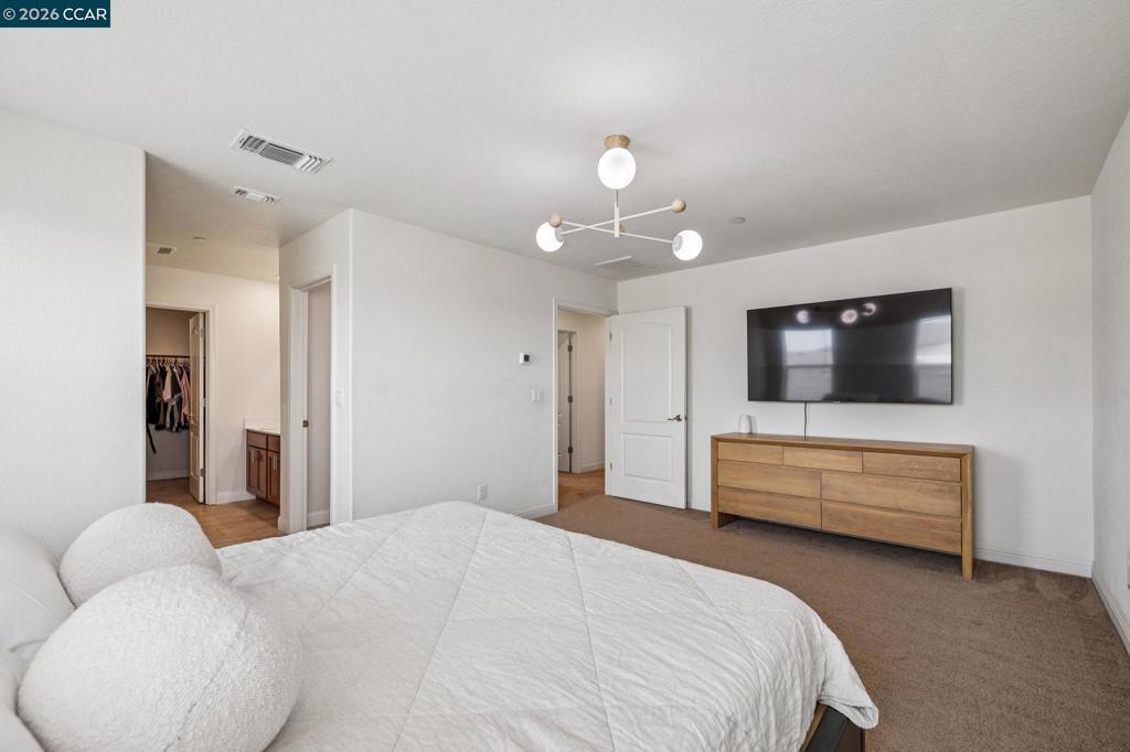 4748 Beacon Way Property Photo 17