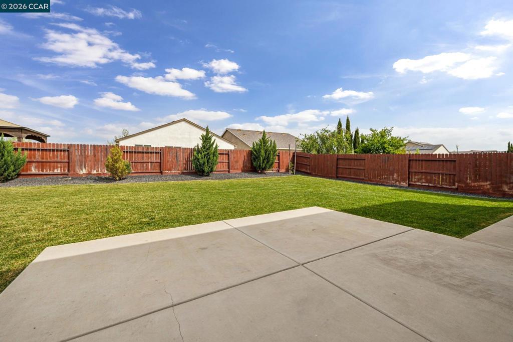 4748 Beacon Way Property Photo 29