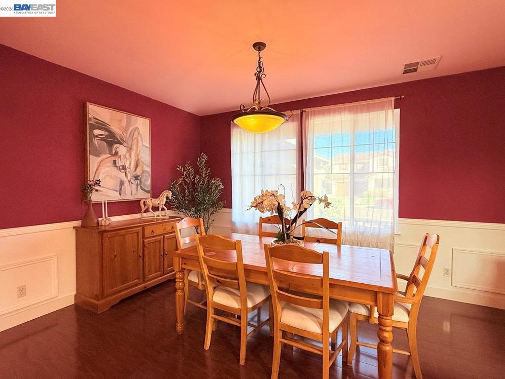 3329 Lair Way Property Photo 17