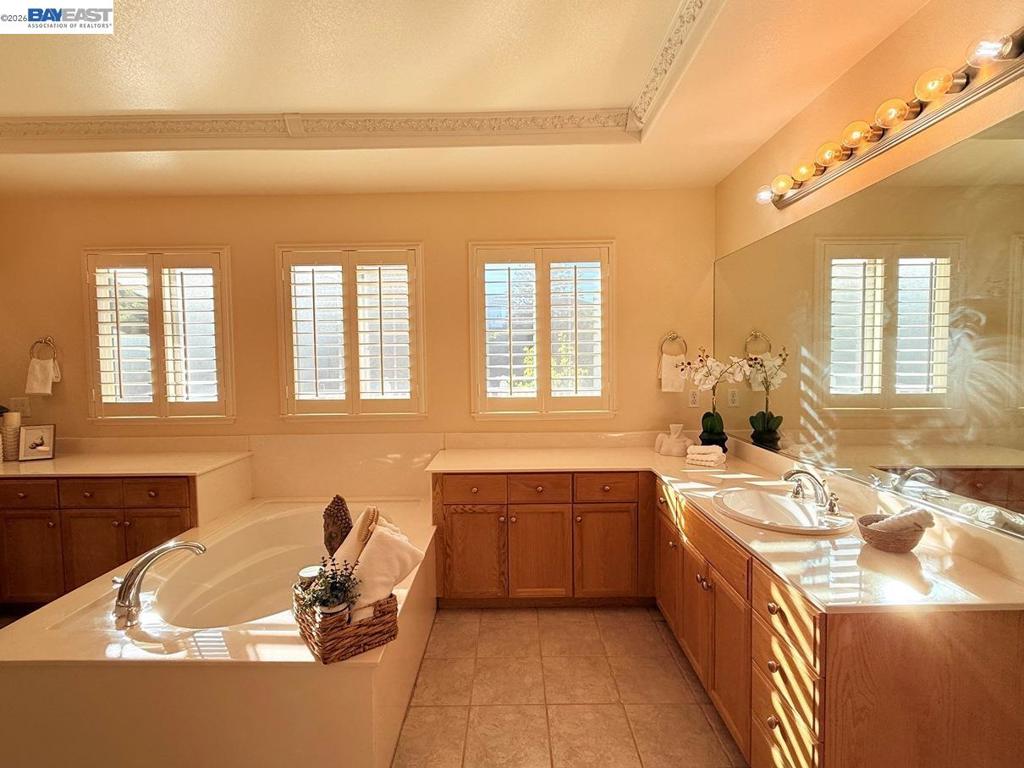3329 Lair Way Property Photo 39