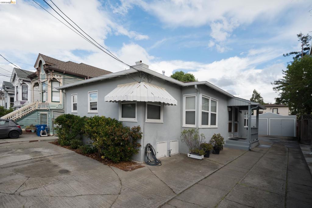 1912 Lafayette St Property Photo 3
