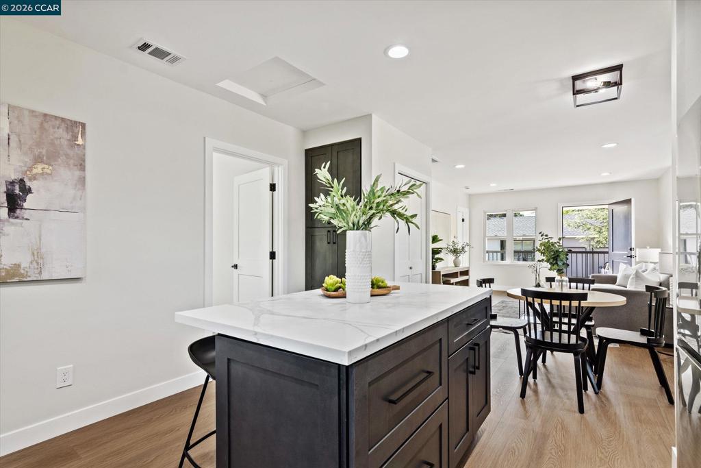 2027 Castro St Property Photo 13