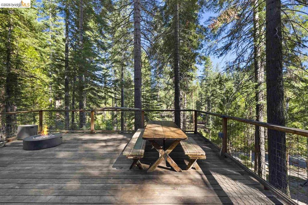 73 Pinecrest Property Photo 36