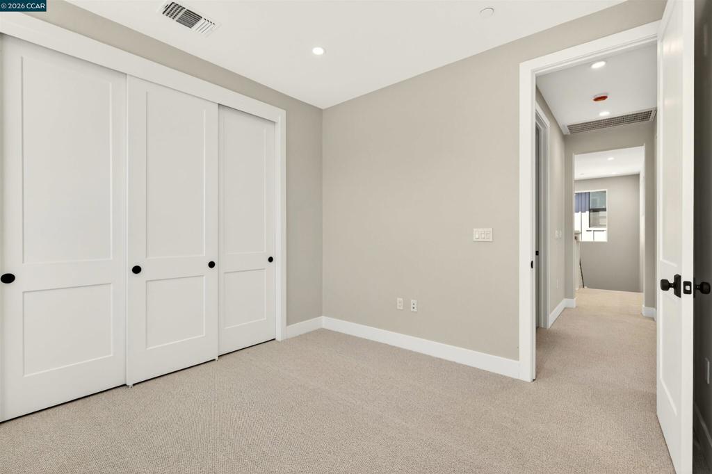 2237 Vandeleur Drive Property Photo 39