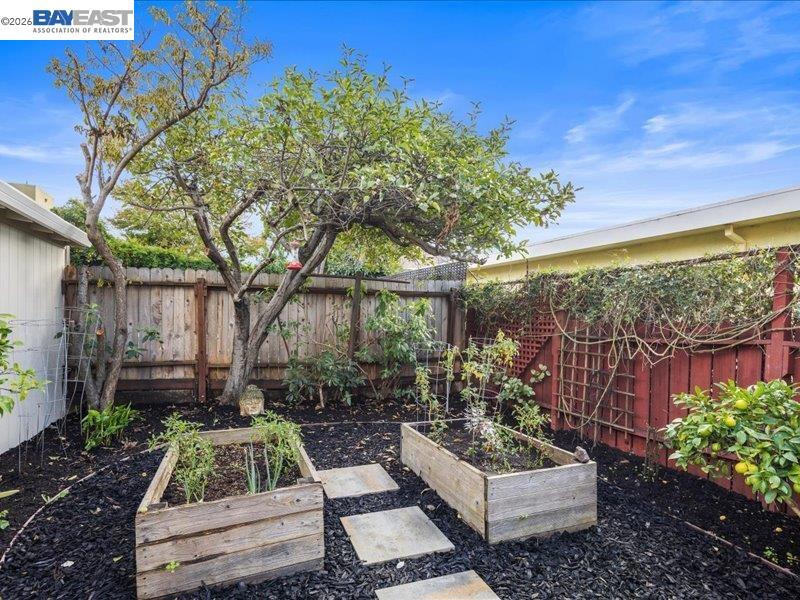 2924 Morcom Ave Property Photo 13